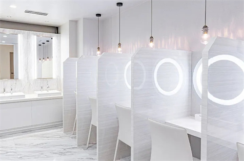 B-LINE美容整形外科诊所池袋院卸妆区