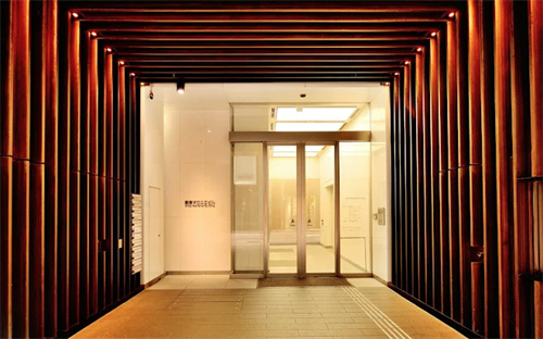 日本Noel诺埃尔银座美容医院大门